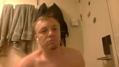 Snapshot of m15kala chatting on 11-13-25, 10:25 m15kala online show from 11-13-25, 10:25