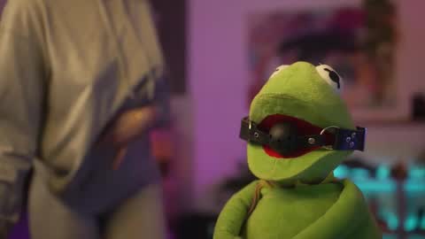 Snapshot of m1agarand chatting on 11-15-25, 09:11 M1A Dddy online show from 11-15-25, 09:11