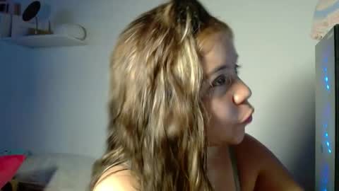 mila online show from 04-26-26, 11:57