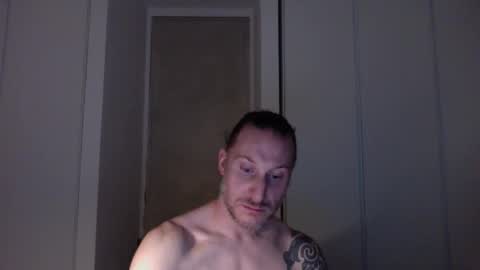 m4rduk online show from 10-23-25, 07:34