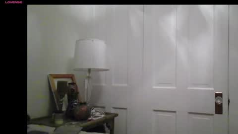 Snapshot of m54whrdn2 chatting on 09-16-25, 01:39 m54whrdn online show from 09-16-25, 01:39