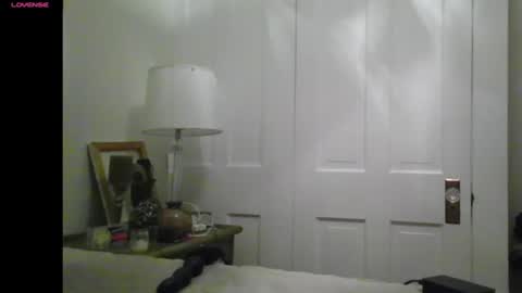 Snapshot of m54whrdn2 chatting on 10-23-25, 12:43 m54whrdn online show from 10-23-25, 12:43