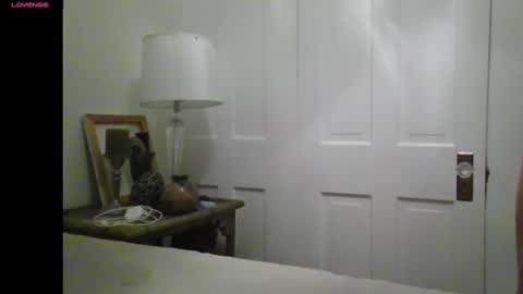 Snapshot of m54whrdn2 chatting on 11-20-25, 01:39 m54whrdn online show from 11-20-25, 01:39