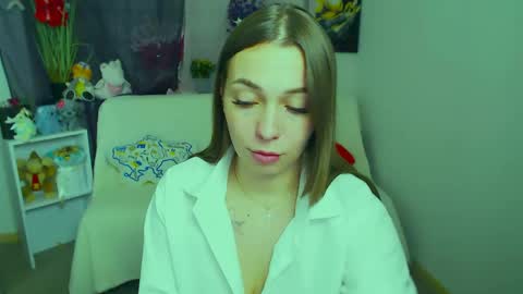 Vikki online show from 04-27-26, 10:57