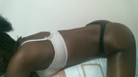 Snapshot of maars_mimi chatting on 09-09-25, 04:56 maars_mimi online show from 09-09-25, 04:56