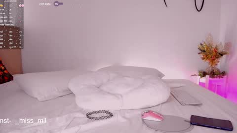 Snapshot of maarym chatting on 12-31-24, 09:28 Mary online show from 12-31-24, 09:28