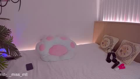 Snapshot of maarym chatting on 02-16-25, 07:05 Mary online show from 02-16-25, 07:05