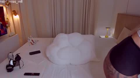 Snapshot of maarym chatting on 02-13-26, 09:44 Mary online show from 02-13-26, 09:44