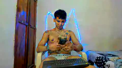 Snapshot of maaster420 chatting on 12-03-25, 02:37 itgram pezlo josue online show from 12-03-25, 02:37