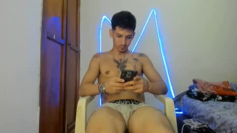 Snapshot of maaster420 chatting on 12-19-25, 03:02 itgram pezlo josue online show from 12-19-25, 03:02