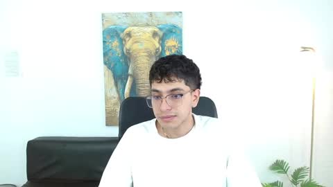 Max online show from 03-12-26, 03:18