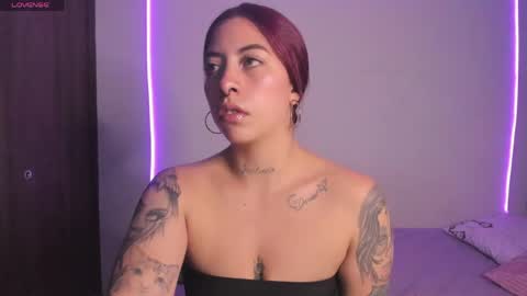 Sara online show from 05-21-26, 04:52