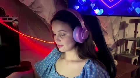 Apolonia online show from 05-23-26, 06:12