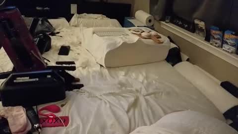 mac1119 online show from 11-23-25, 02:00