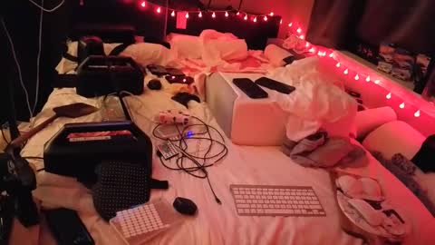 mac1119 online show from 05-02-26, 07:46