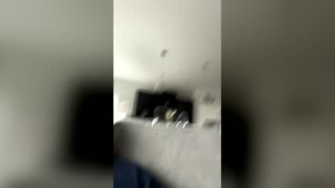 mac19861 online show from 04-12-26, 11:32