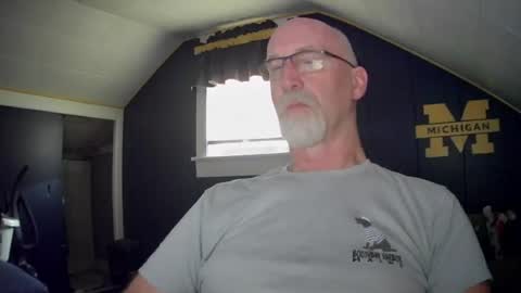 mac8181 online show from 07-05-26, 10:33
