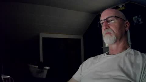 mac8181 online show from 07-25-26, 09:40