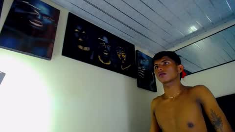 Snapshot of mac_key18 chatting on 11-02-25, 01:41 Mac key online show from 11-02-25, 01:41