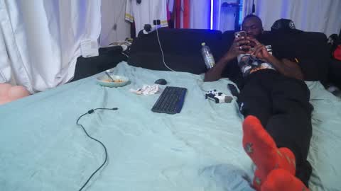 Mac Troy online show from 11-05-25, 06:30