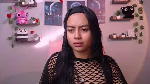 Macey Elliot Modelo Independiente online show from 03-11-25, 12:39