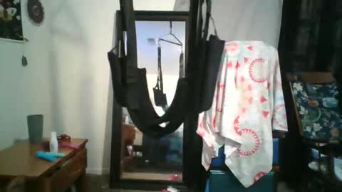 Snapshot of maceyloves chatting on 01-18-26, 03:32 maceyloves online show from 01-18-26, 03:32