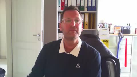 macfly67 online show from 04-20-26, 01:14