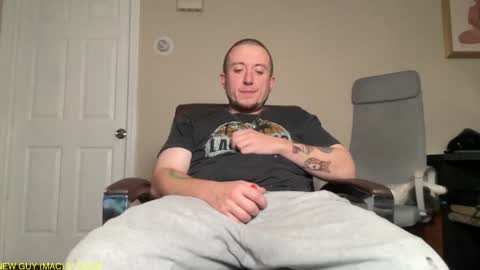 Snapshot of machinebumkelly chatting on 12-04-24, 01:47 Matt online show from 12-04-24, 01:47