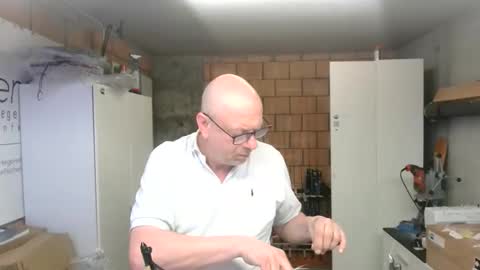 Andy online show from 04-21-26, 03:07