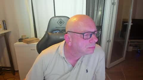 Andy online show from 05-03-26, 08:37