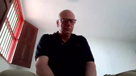 Andy online show from 06-09-26, 05:13