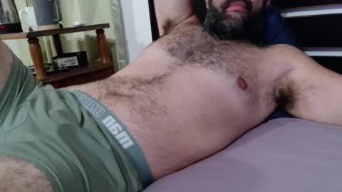 Snapshot of machoathome chatting on 11-10-25, 03:05 machoathome online show from 11-10-25, 03:05