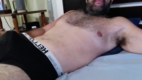 Snapshot of machoathome chatting on 11-16-25, 01:55 machoathome online show from 11-16-25, 01:55