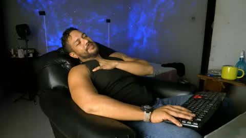 Snapshot of machohandsome chatting on 06-23-26, 06:22 Javier papichulo master how do you want online show from 06-23-26, 06:22