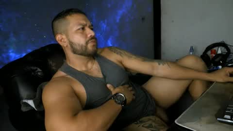 Snapshot of machohandsome chatting on 07-11-26, 08:39 Javier papichulo master how do you want online show from 07-11-26, 08:39