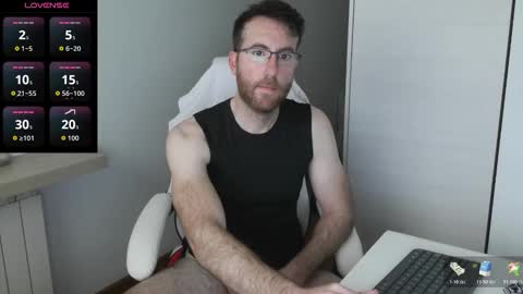 Snapshot of machohiberiko chatting on 02-09-26, 04:44 Jota online show from 02-09-26, 04:44