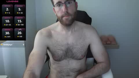 Snapshot of machohiberiko chatting on 02-11-26, 03:50 Jota online show from 02-11-26, 03:50