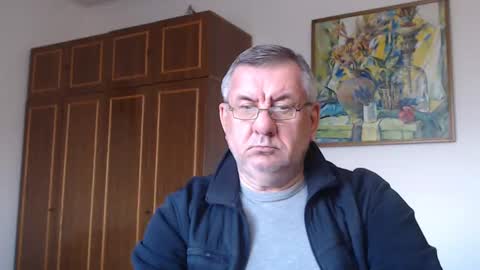 Snapshot of machomale3 chatting on 02-09-25, 02:50 Macho online show from 02-09-25, 02:50