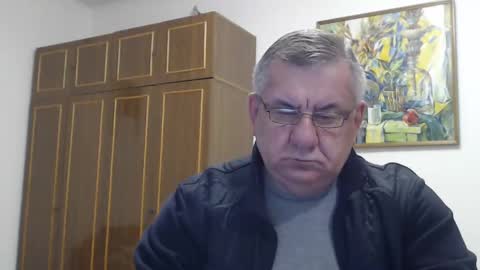 Snapshot of machomale3 chatting on 02-11-25, 05:26 Macho online show from 02-11-25, 05:26
