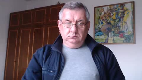 Snapshot of machomale3 chatting on 02-12-25, 03:16 Macho online show from 02-12-25, 03:16