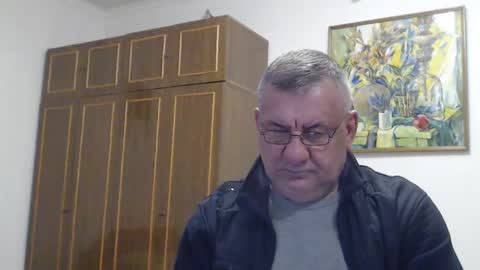 Snapshot of machomale3 chatting on 02-21-25, 09:11 Macho online show from 02-21-25, 09:11