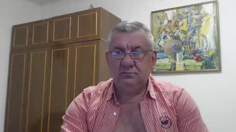 Snapshot of machomale3 chatting on 02-26-25, 07:38 Macho online show from 02-26-25, 07:38