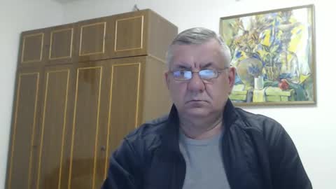 Snapshot of machomale3 chatting on 03-05-25, 07:06 Macho online show from 03-05-25, 07:06