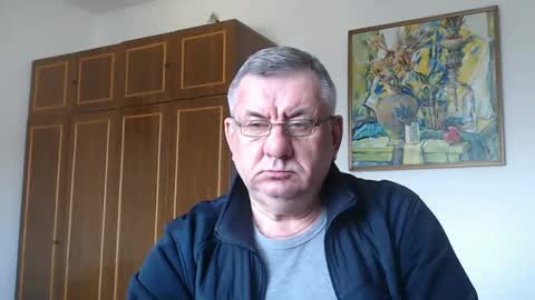 Snapshot of machomale3 chatting on 03-06-25, 08:19 Macho online show from 03-06-25, 08:19