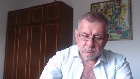 Snapshot of machomale3 chatting on 09-19-25, 03:02 Macho online show from 09-19-25, 03:02