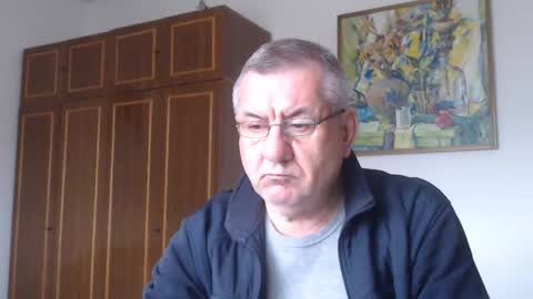 Snapshot of machomale3 chatting on 10-03-25, 07:16 Macho online show from 10-03-25, 07:16