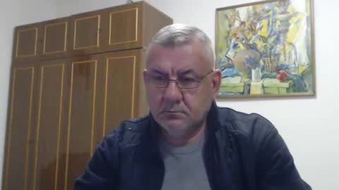 Snapshot of machomale3 chatting on 10-07-25, 08:06 Macho online show from 10-07-25, 08:06