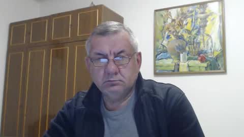 Snapshot of machomale3 chatting on 11-01-25, 03:36 Macho online show from 11-01-25, 03:36