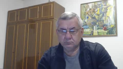 Snapshot of machomale3 chatting on 11-07-25, 04:07 Macho online show from 11-07-25, 04:07