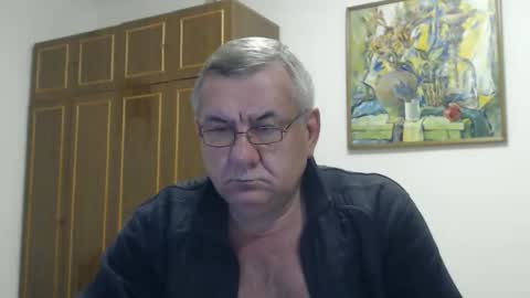 Snapshot of machomale3 chatting on 11-26-25, 09:16 Macho online show from 11-26-25, 09:16